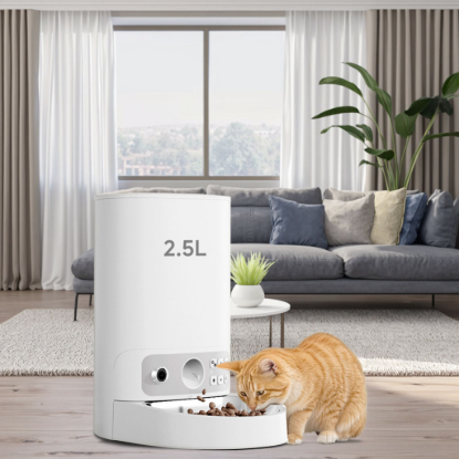 Picture of Automatic Portable Battery-Operated 2.4GHz Remote Control Pet Feeder Wi-Fi Camera Sound Notifications Camera Cat Feeder